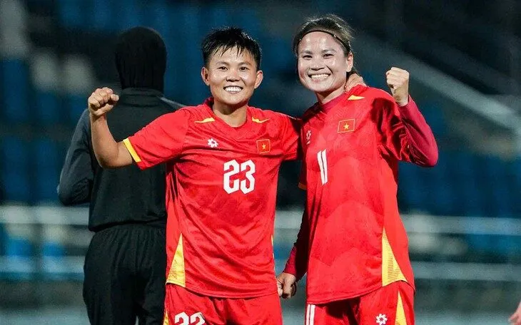 trong-tai-cuop-trang-ban-thang-dep-cua-dt-nu-viet-nam-sea-games-33-2